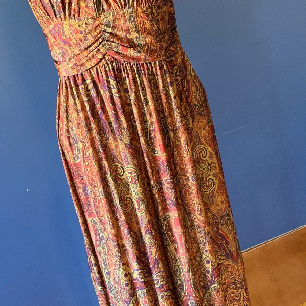 Sleeveless maxi dress - Picture 3 of 6